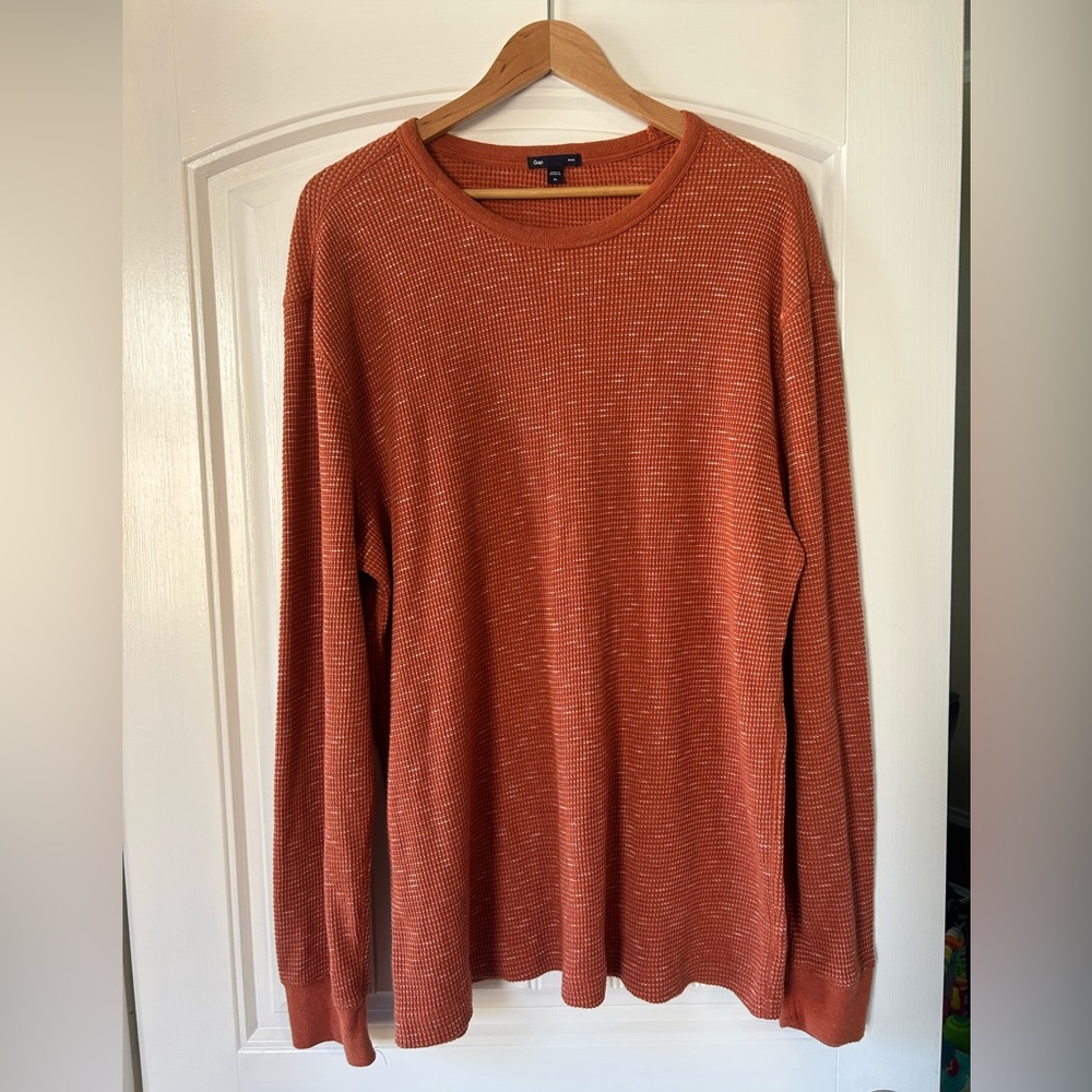 Gap rust colored sweater size L
